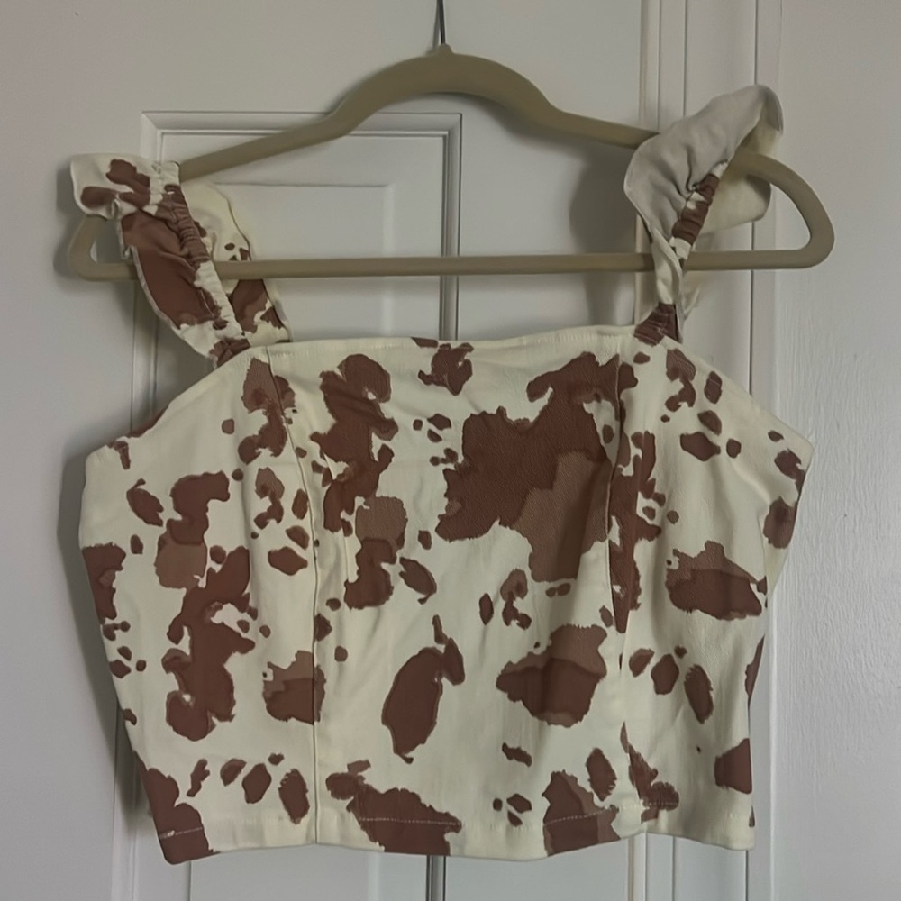 Animal print crop top